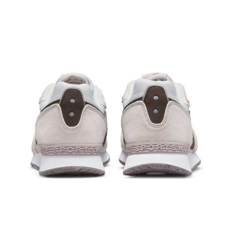 Nike Venture Runner Gray Purple-2