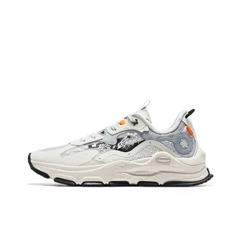 Erke Anti Slip Wear Resistant Low Top Running Shoes Men's White Gray