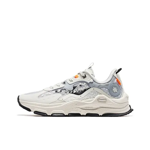 Erke Anti Slip Wear Resistant Low Top Running Shoes Men's White Gray