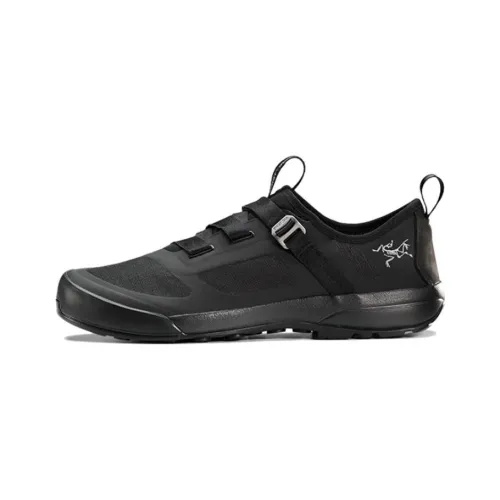 Male Arcteryx  Outdoor functional shoes