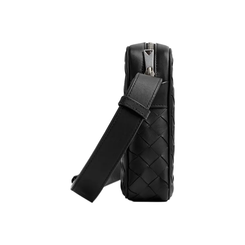 Bottega Veneta Zipped Phone Pouch Intrecciato Black-3