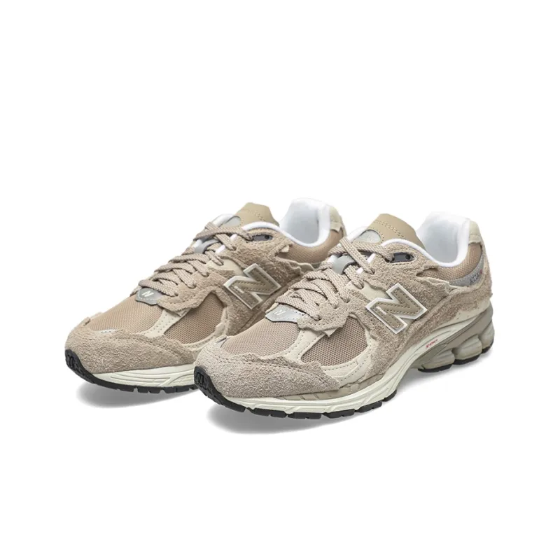 New Balance 2002R Protection Pack Driftwood-2