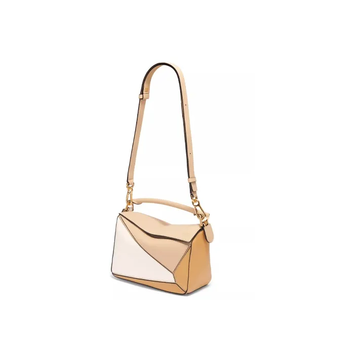LOEWE Puzzle Cow Leather Puzzle Bag, Handbag, Shoulder Bag, Crossbody Bag Trumpets Women's Gray Beige/Soft White-4
