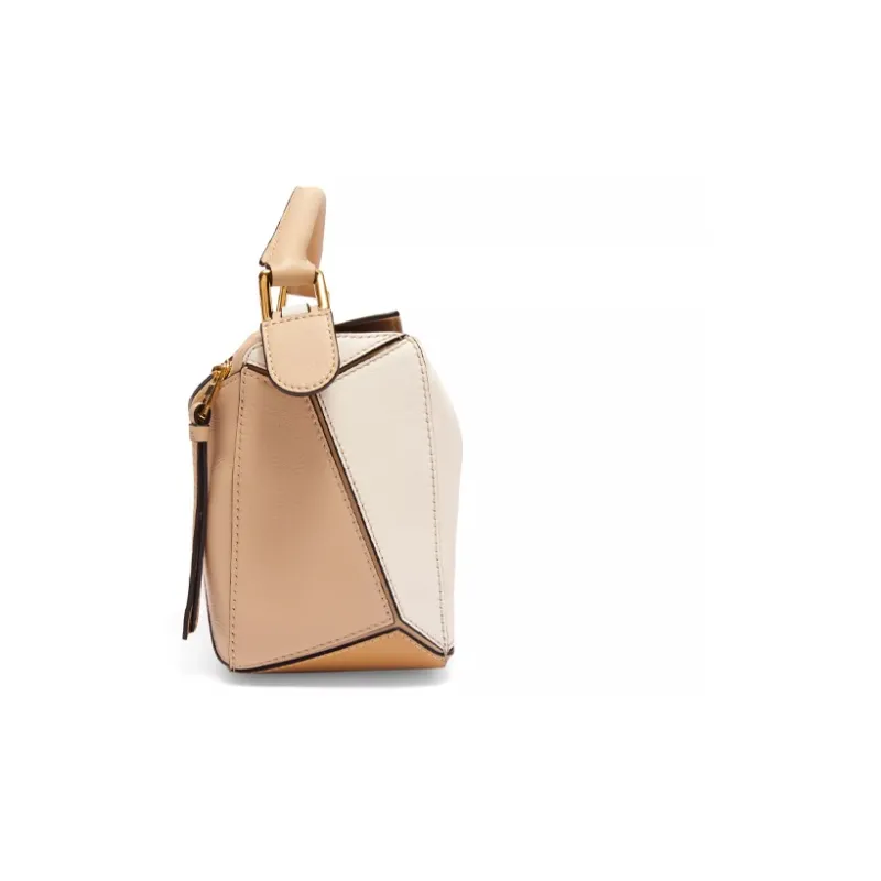 LOEWE Puzzle Cow Leather Puzzle Bag, Handbag, Shoulder Bag, Crossbody Bag Trumpets Women's Gray Beige/Soft White-2