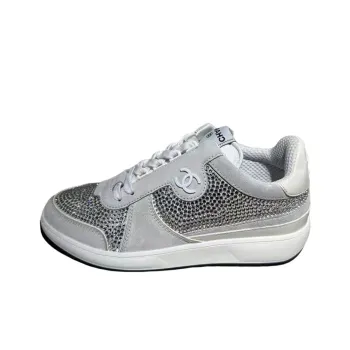 CHANEL Low Top Stylish Skateboarding Shoes Women's Light Gray