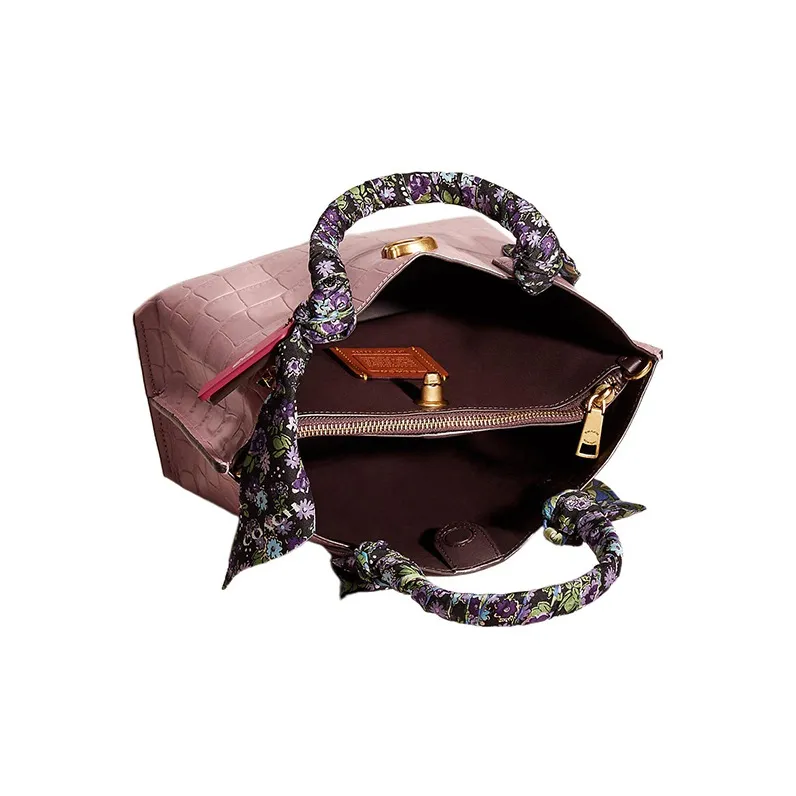 COACH Willow Handbags-2