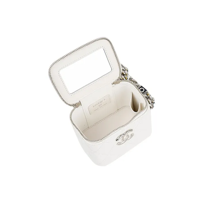 CHANEL 22SS Cow Leather Box Bag, Shoulder Bag, Crossbody Bag, Makeup Bag Trumpets Women's White-5