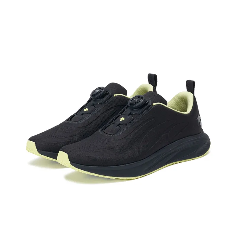 DESCENTE Enerzite Cushioning And Breathable Low Top Casual Running Shoes Women's Black-1