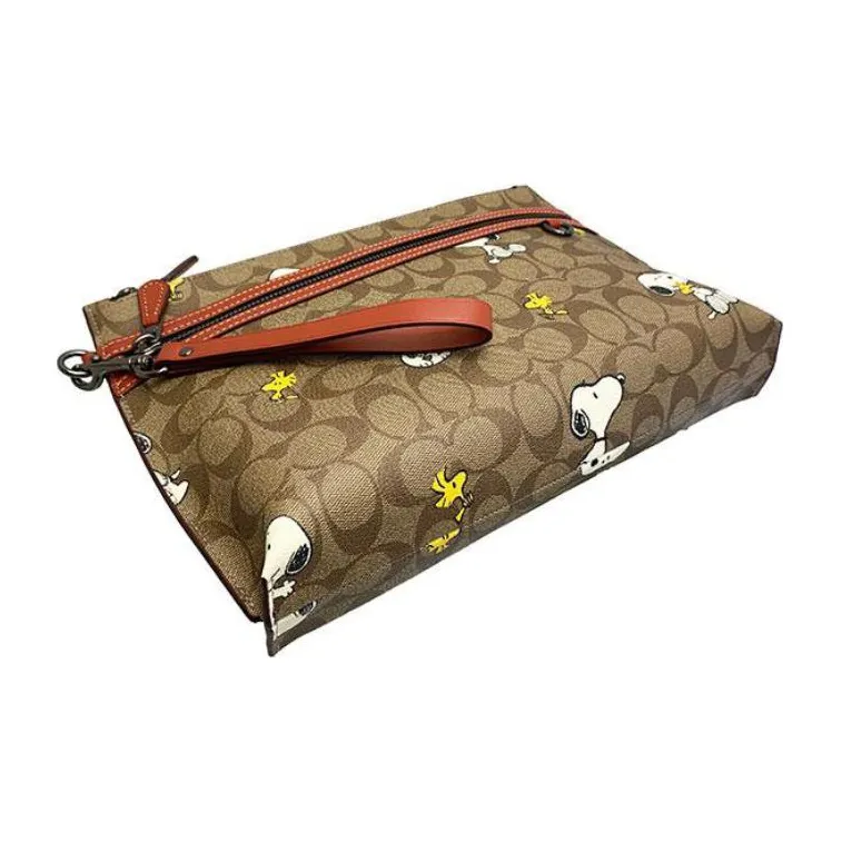 COACH PEANUTS Collaboration Pouch Coated Canvas With Refined Calfskin Wrist Bag Clutch Tubas Women's Khaki-4