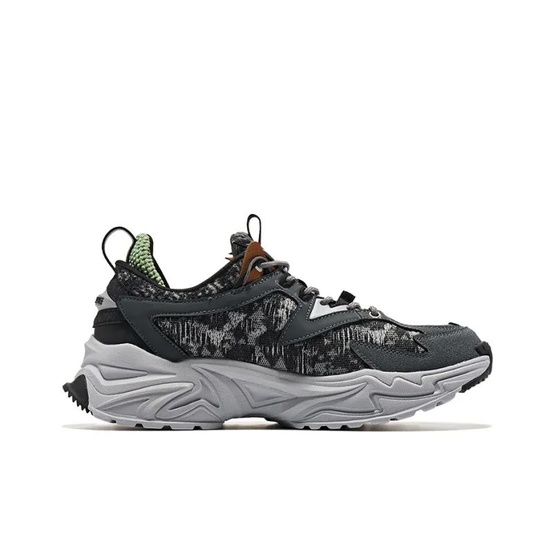 Erke Dijiang Anti Slip Wear Resistant Low Top Running Shoes Men's Gray Black-1