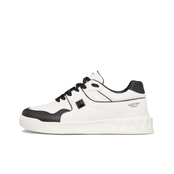 Valentino One Stud Low 'White Black'