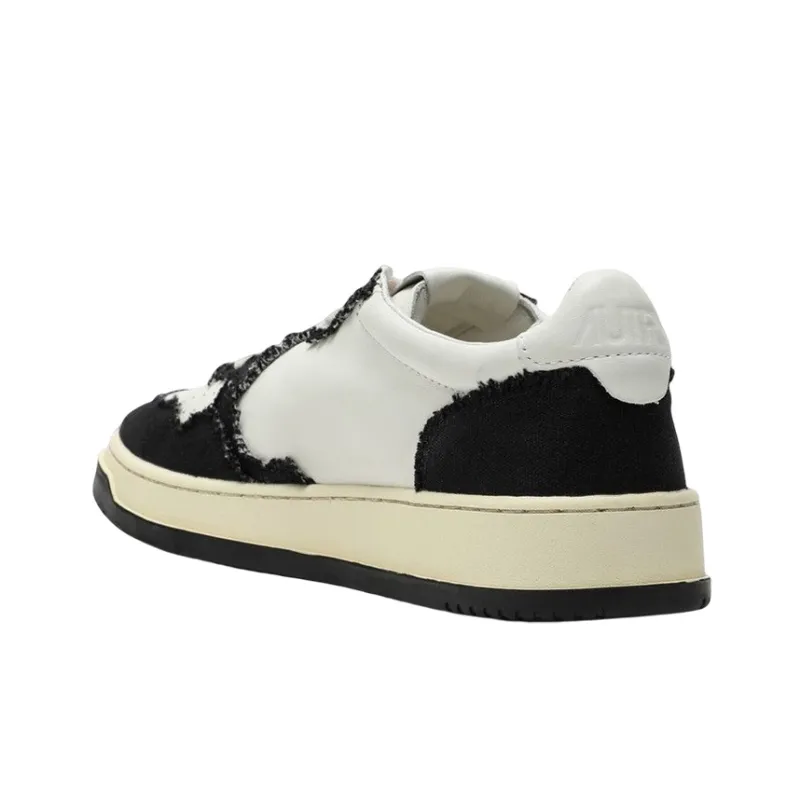 AUTRY Medalist Low Goatskin 'White Black'-3