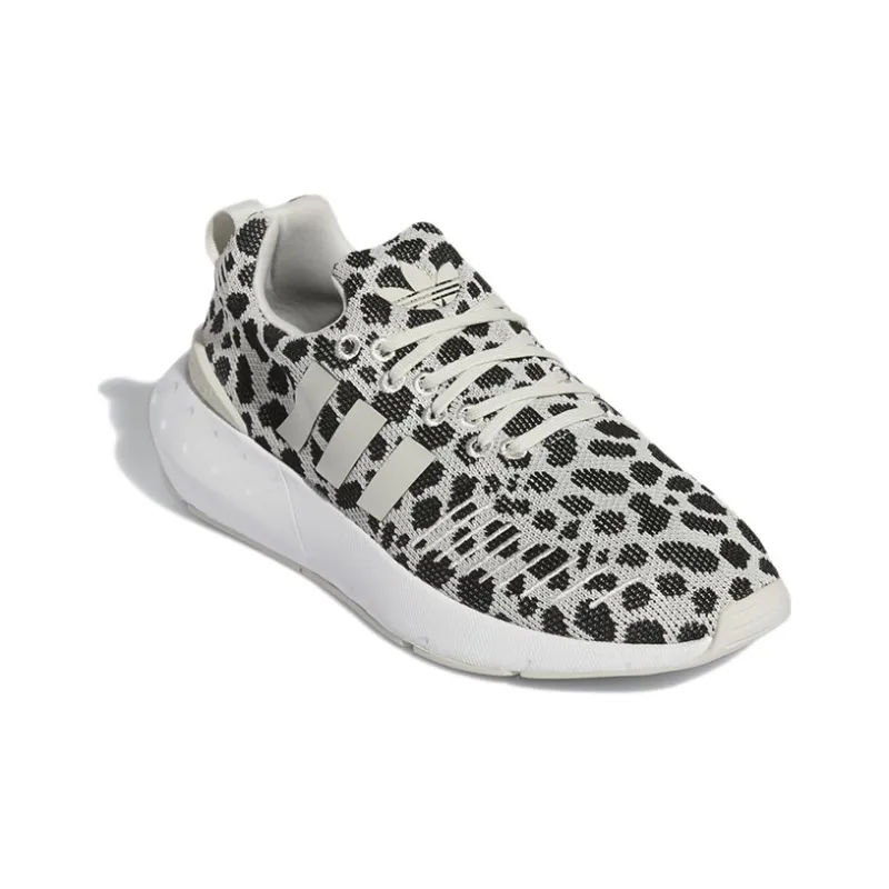 Adidas Originals Swift Run 22 'Dalmatian' Women's-2