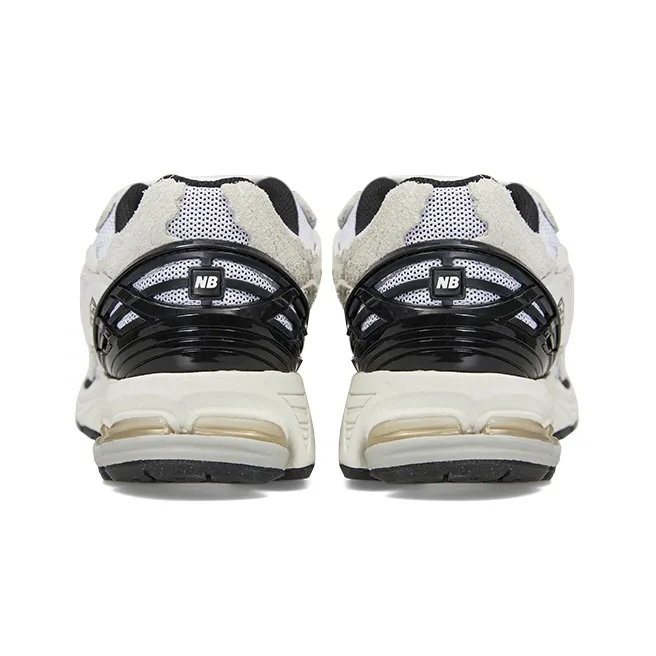 New Balance 1906D Protection Pack Reflection-3