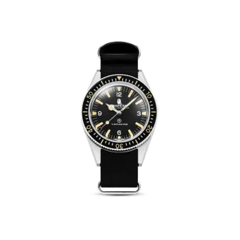 A BATHING APE Classic Type 1 Bapex Watch Black