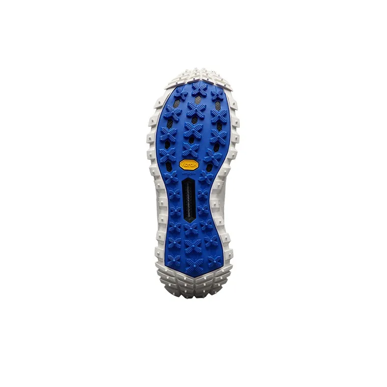 Moncler Trailgrip Gore-Tex Off-White-3