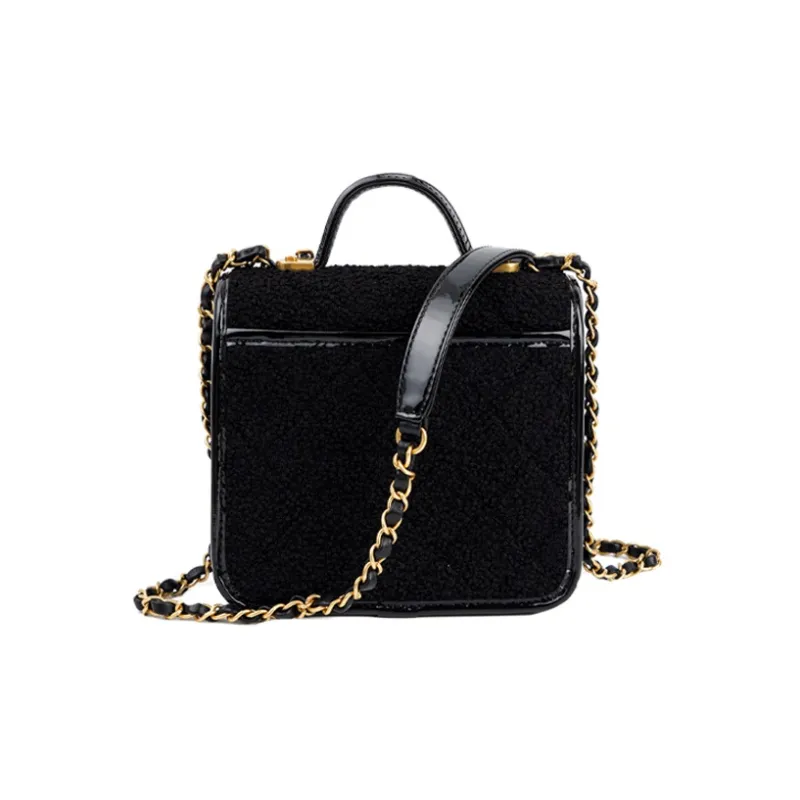 CHANEL Twill Soft Woolen With Gold Metal Flap Bag Handbag, Shoulder Bag, Crossbody Bag Trumpets Women's Black-2