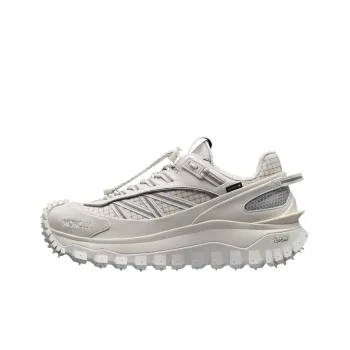 Moncler Trailgrip Gore Tex Off White
