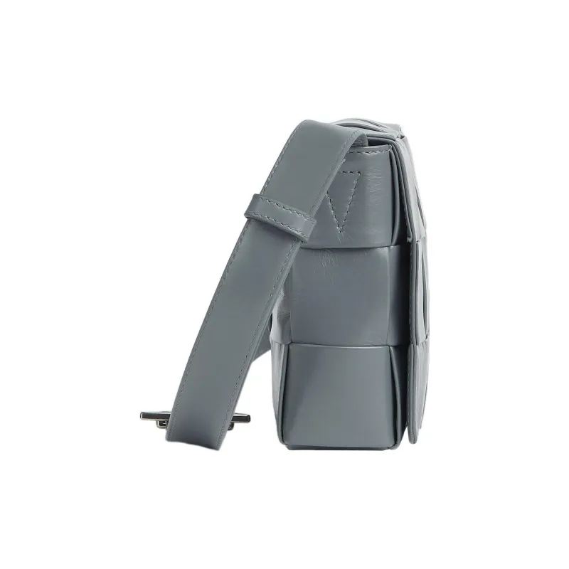 Bottega Veneta CASSETTE Cow Leather Tofu Bag, Shoulder Bag, Crossbody Bag Medium Size Men's Gray-2