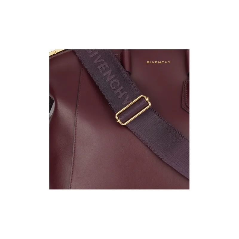 GIVENCHY Antigona Calfskin Shoulder Bag Crossbody Bag Handbag Small Size Women's Burgundy-4