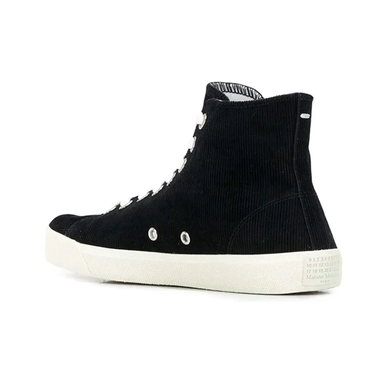 Maison Margiela Tabi Stylish Skateboarding Shoes Women's Black-3