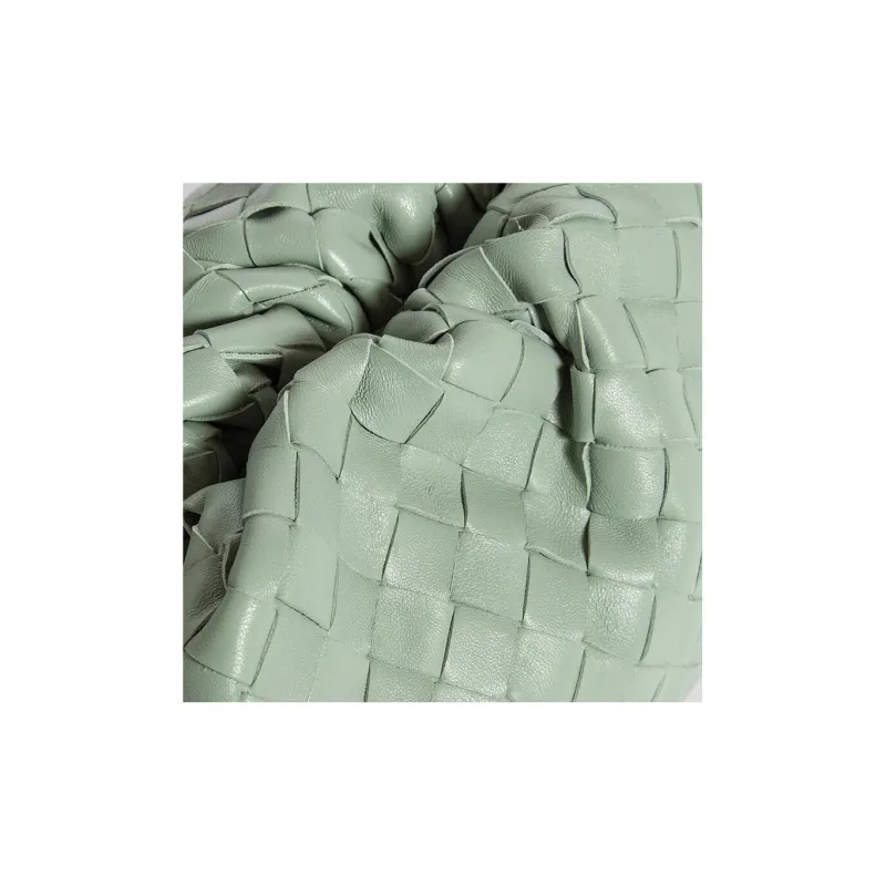 Bottega Veneta Lambskin Clutch Women's Green-3