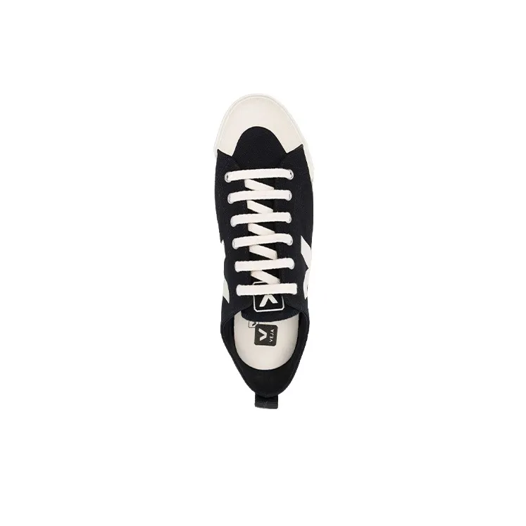 VEJA Nova Canvas 'Black Pierre'-2