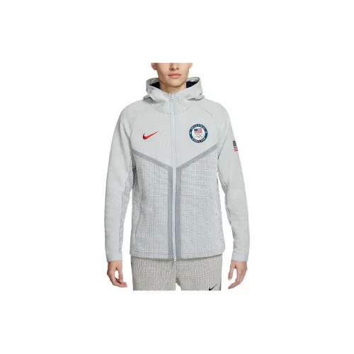 Nike SPORTSWEAR TECH PACK Jackets Men White Gold Gray