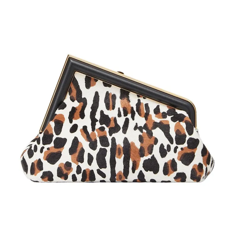 FENDI Fendi First Sheepskin One Shoulder Crossbody Clutches Small Size Women's Multicolor-2