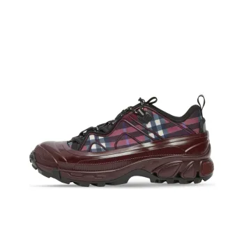 Burberry Arthur Dark Red