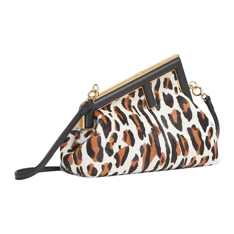 FENDI Fendi First Sheepskin One Shoulder Crossbody Clutches Small Size Women's Multicolor-1