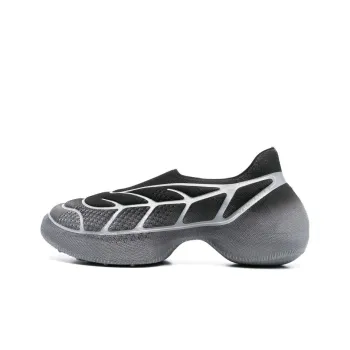 Givenchy TK 360 Plus Sneaker Black Grey