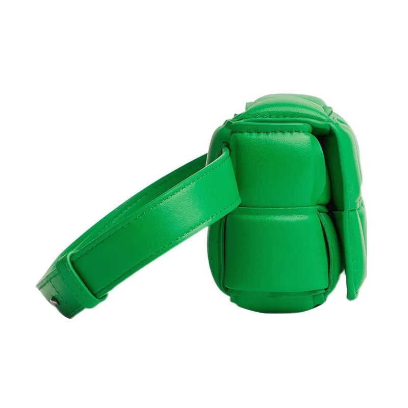 Bottega Veneta Woven Lambskin Fanny Pack Regular Women's Green-1