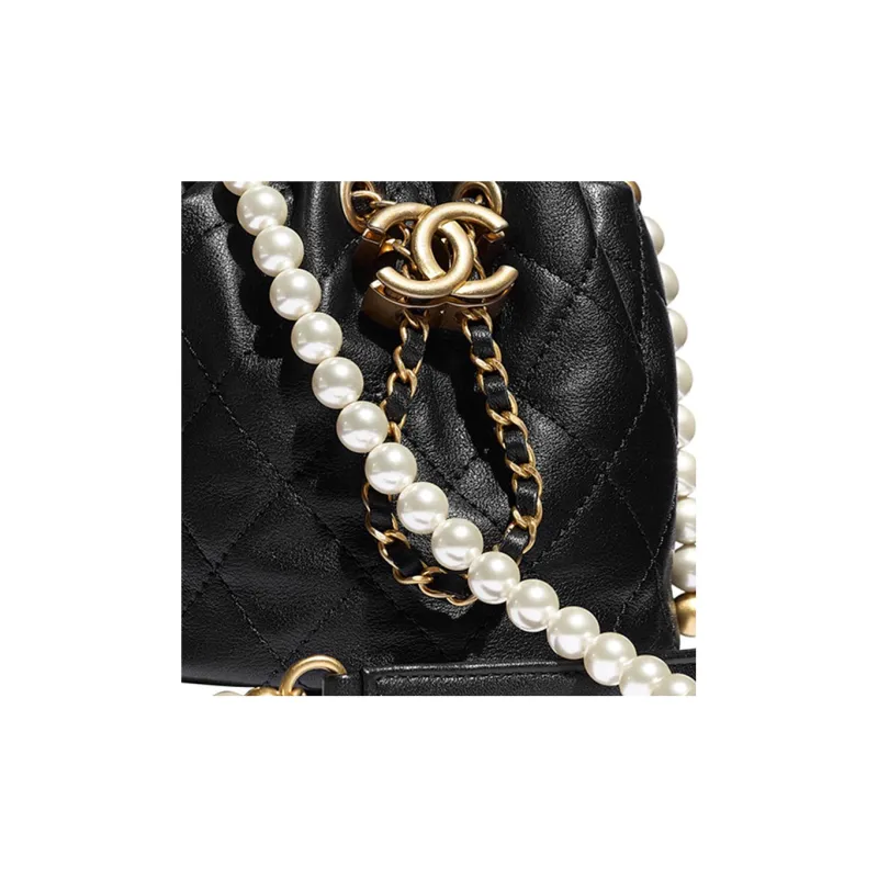 CHANEL Mini Bucket Bag-4