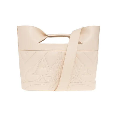 Alexander 32-33p The Bow Calfskin Shoulder Bag Crossbody Bag Handbag Small Size Women's Light Umber