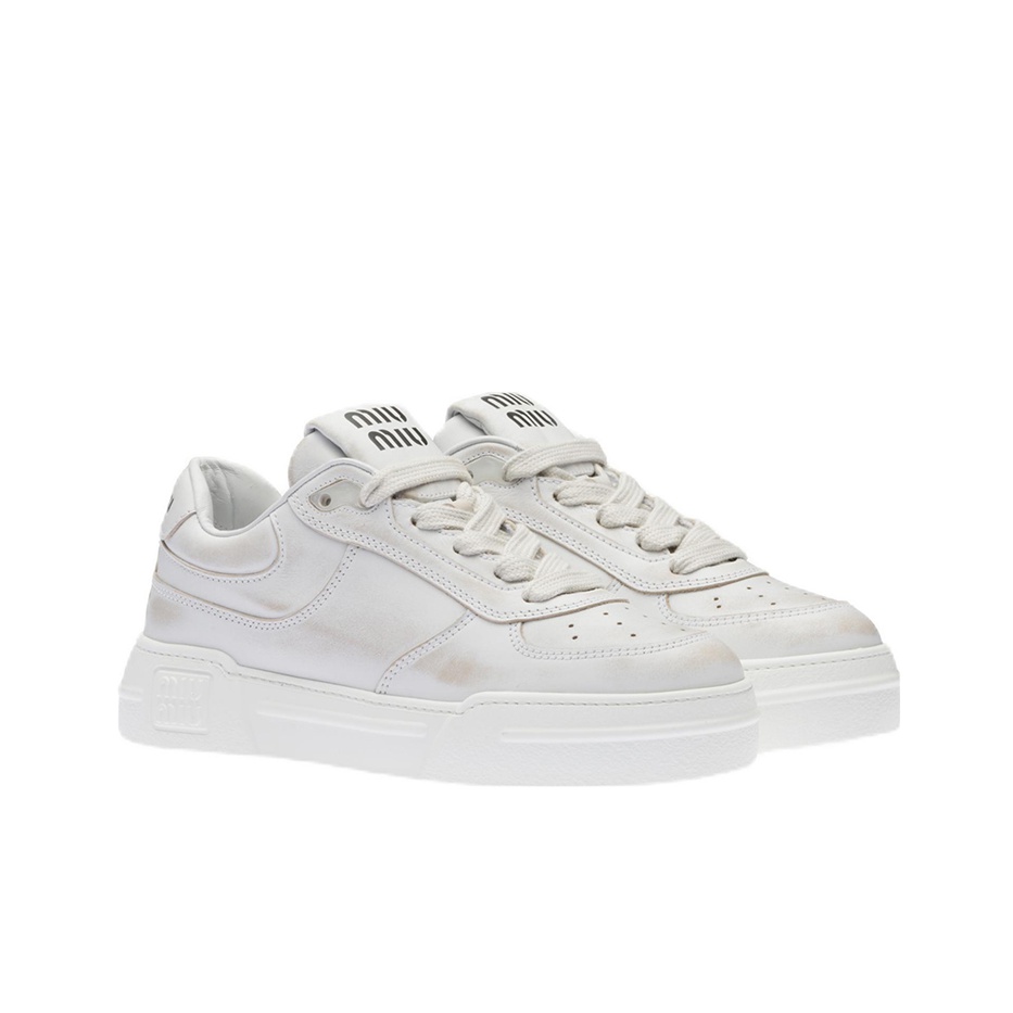MIU MIU Low-Top Stylish Skateboarding Shoes Women's White