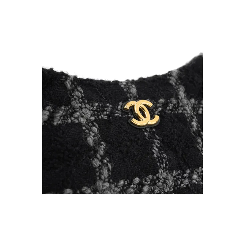 CHANEL 22K Autumn And Winter Woolen Hobo Bag, Hippie Bag, Shoulder Bag, Handbag Women's Black-3