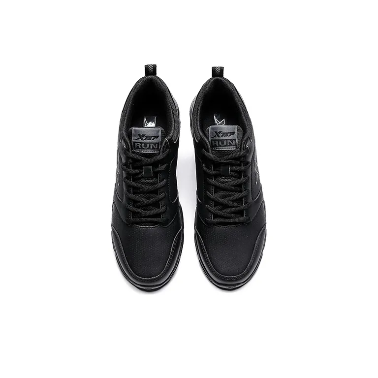 XTEP Wear resistant And Waterproof Low Top Running Shoes Men's Black-3