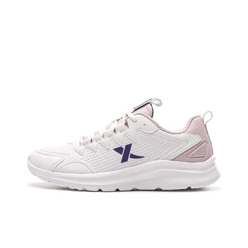 XTEP Water Resistant Lightweight Low Top Running Shoes Women's Beige Pink