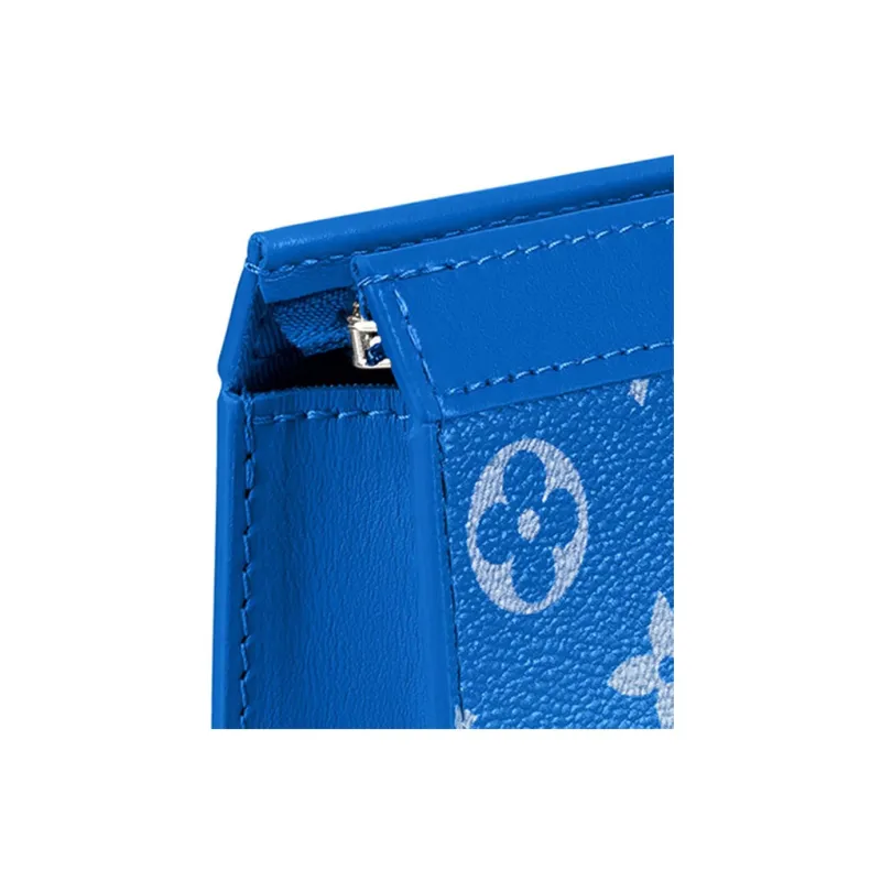 LOUIS VUITTON Pochette A4 Clouds Monogram Blue-4