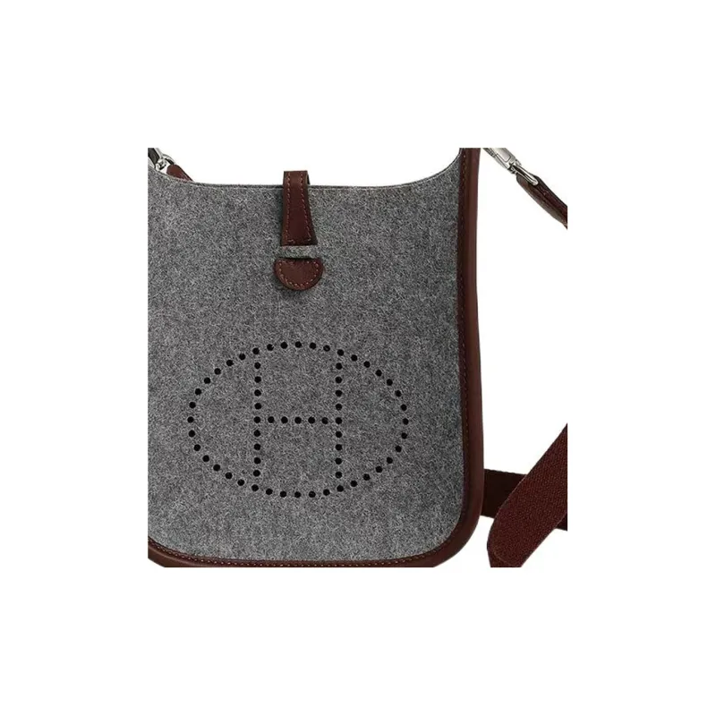 HERMES Evelyne Swift Calfskin With Velvet Fabric Shoulder Bag Crossbody Bag Mini Unisex Medium Gray/Havana Coffee-4