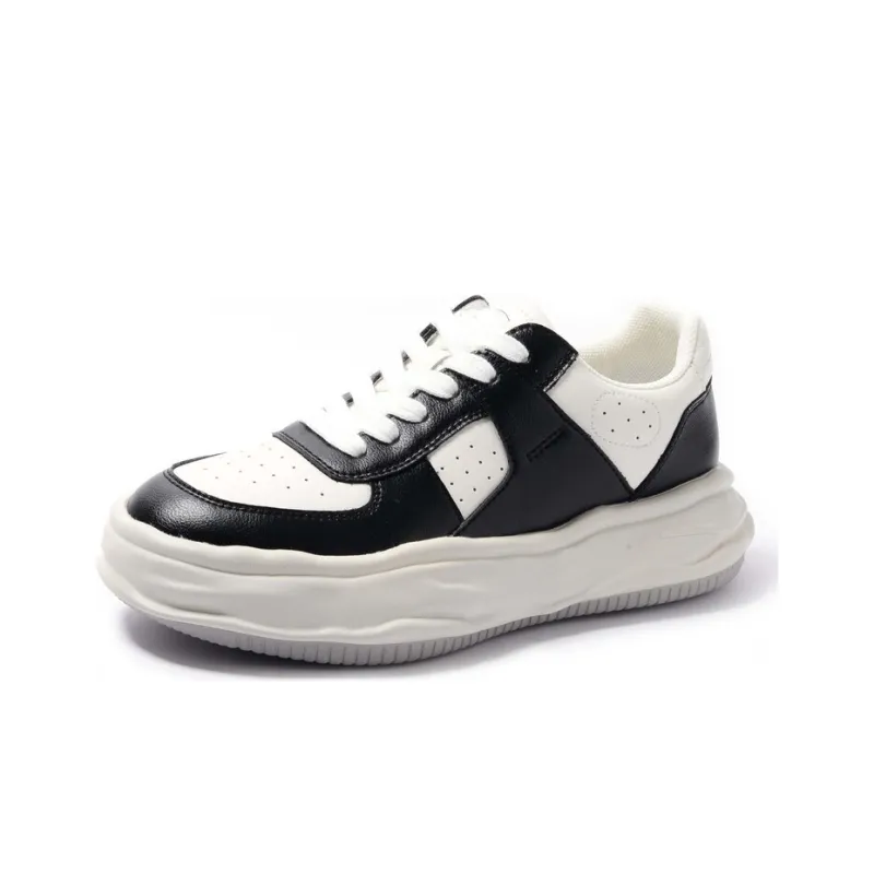 STEVE MADDEN Skateboard Shoes Women's Low Top Black/White-1