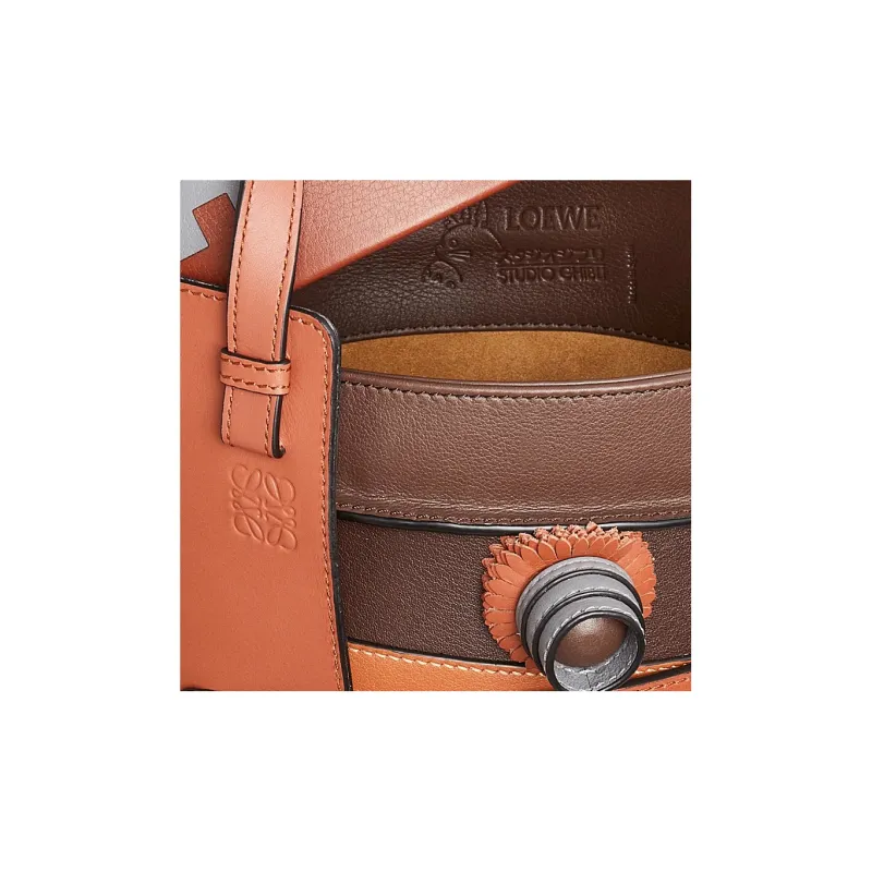 LOEWE Haruki's Mobile Castle Collaboration Cow Leather Bucket Bags Shoulder Bag Crossbody Bag Handbag Unisex Multicolor-6