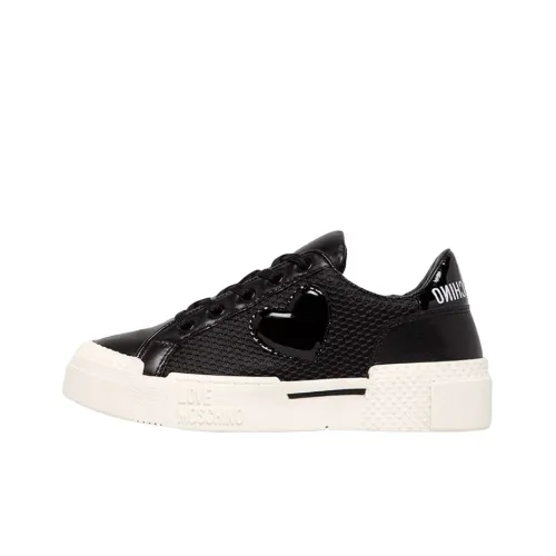 LOVE MOSCHINO Skateboard Shoes Women's Low-Top Black