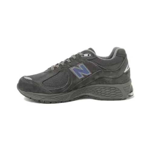 New Balance NB 2002R Lifestyle Shoes Men