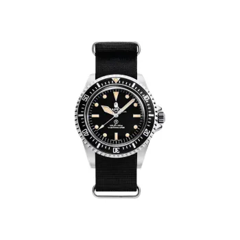 A BATHING APE Classic Type 1 Nato A BATHING APEx Watch SS21 Silver