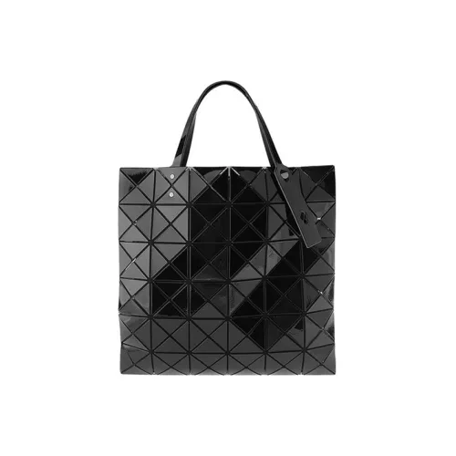 ISSEY MIYAKE Handbags