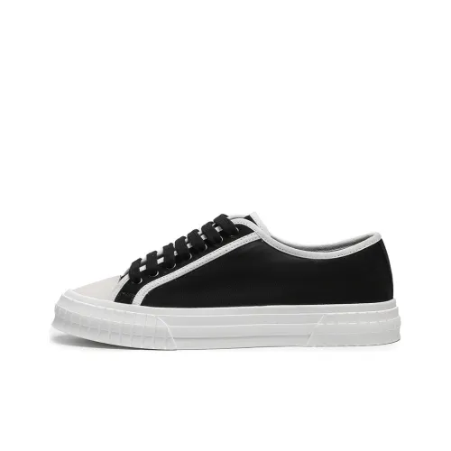 CERRUTI 1881 Skateboard Shoes Men Low-Top Black