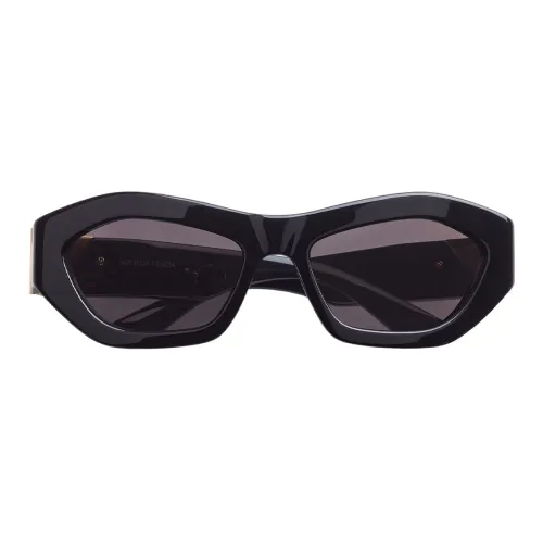 Bottega Veneta Cat Eye Frame Sunglasses