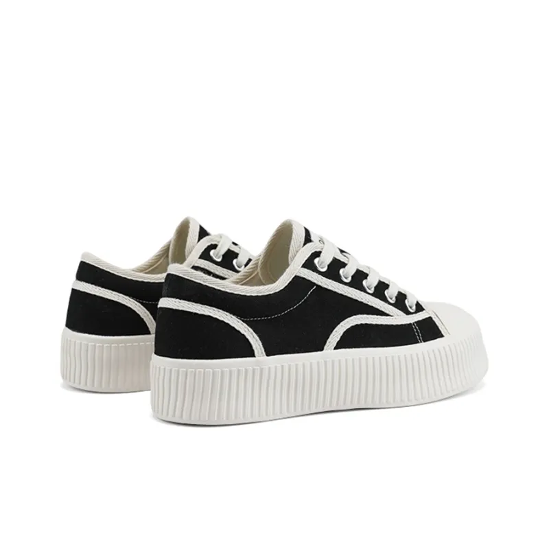 DAPHNE Low Top Stylish Skateboarding Shoes Women's Black-3